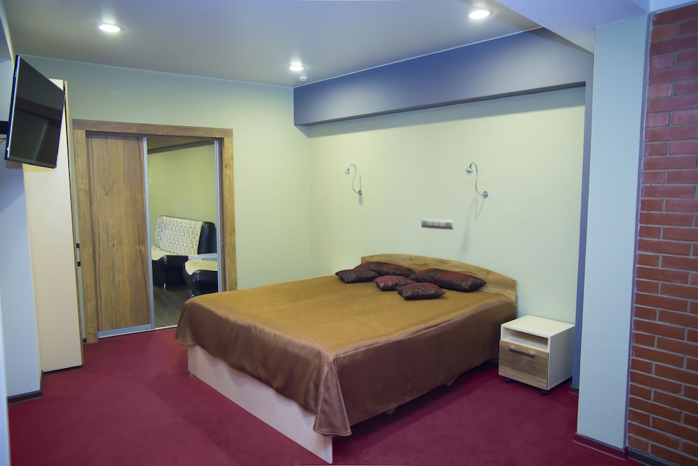 Luxury Suite photo 3