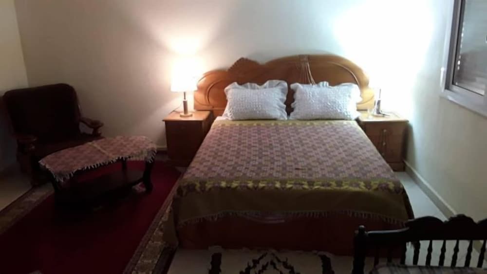 Deluxe Room, Multiple Beds, Non Smoking, City View photo 2