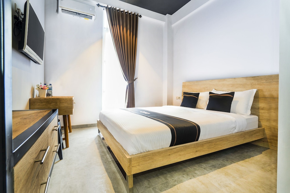 Deluxe Double Room - Photo 1