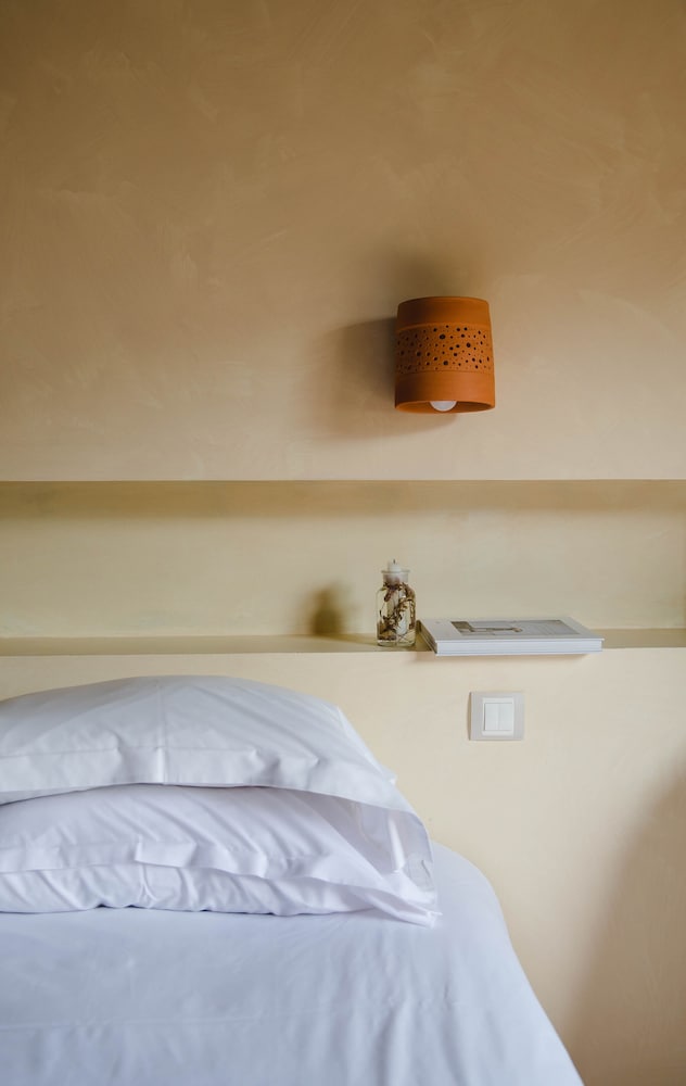 Basic Room photo 3