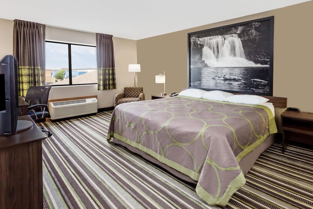 Studio Suite, Multiple Beds, Non Smoking - Photo 2