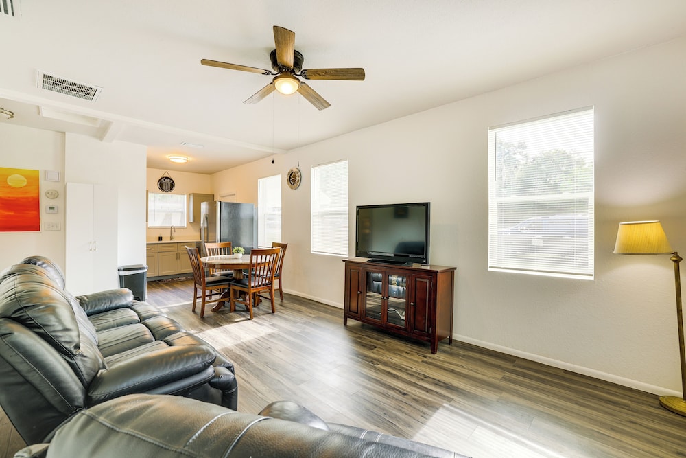 House (2 Bedrooms) photo 1