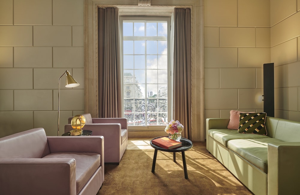 Grand Suite, 2 Bedrooms (Regent)