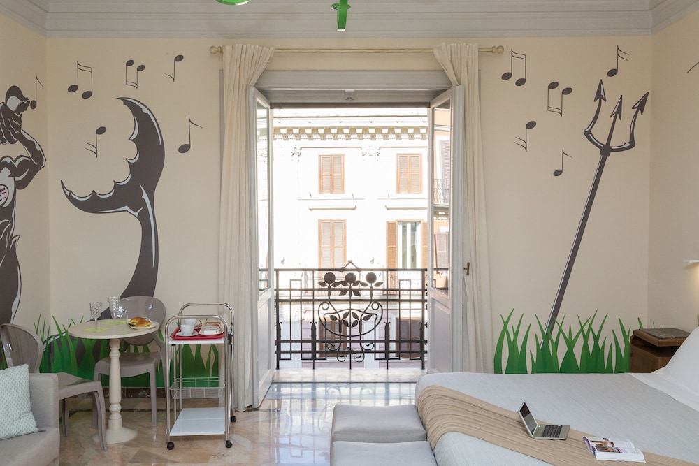 Double Room, Kitchenette, City View photo 1