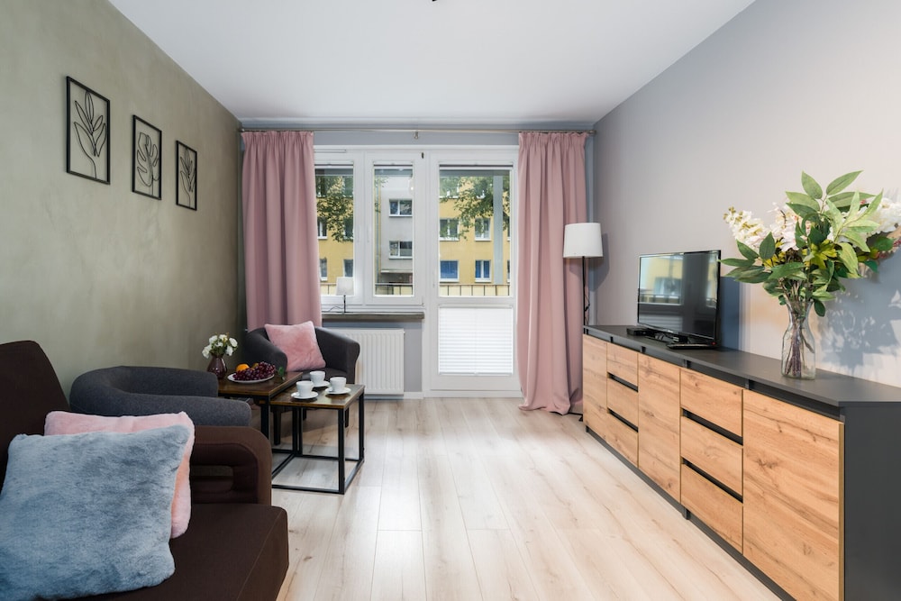 Apartment, 2 Bedrooms, Balcony