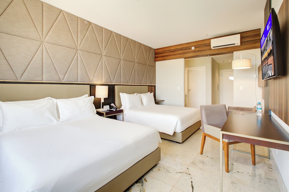 Deluxe Double or Twin Room, 1 Bedroom, Pool View - Photo 6