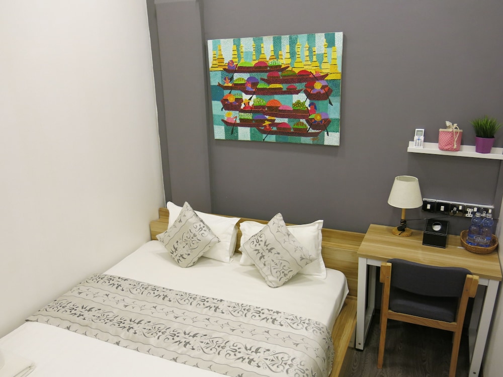 Standard Double Room photo 3