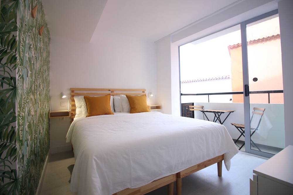 Standard Room - Photo 1