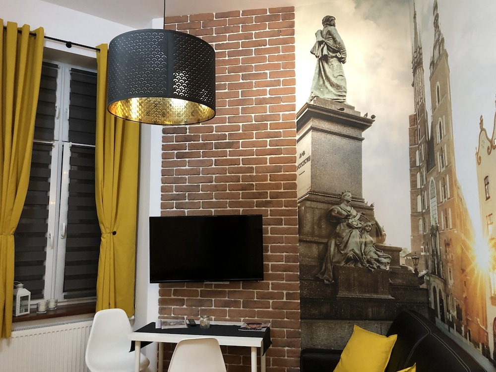 Standard Studio (3a)