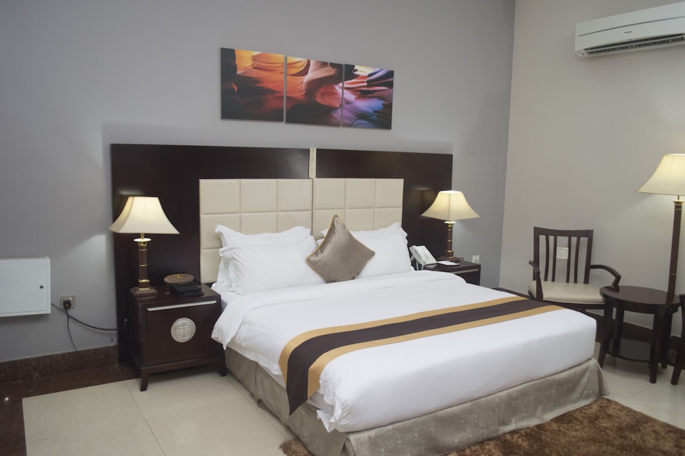 Presidential Suite photo 3