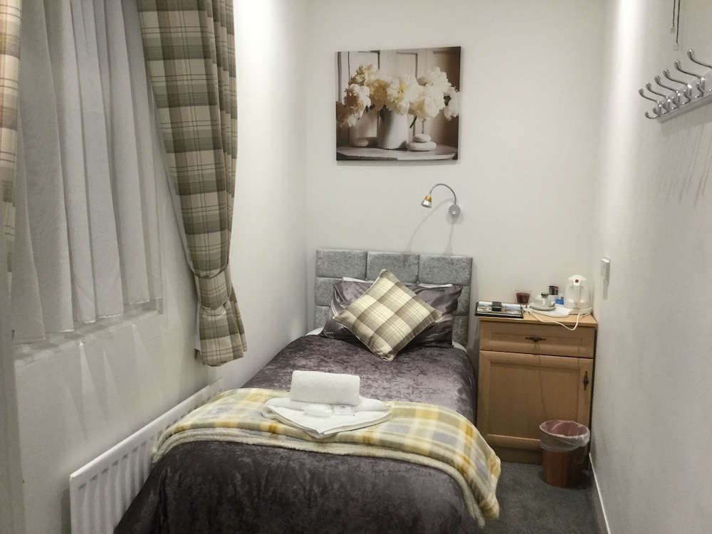 Rear Facing Luxury Single Room photo 1