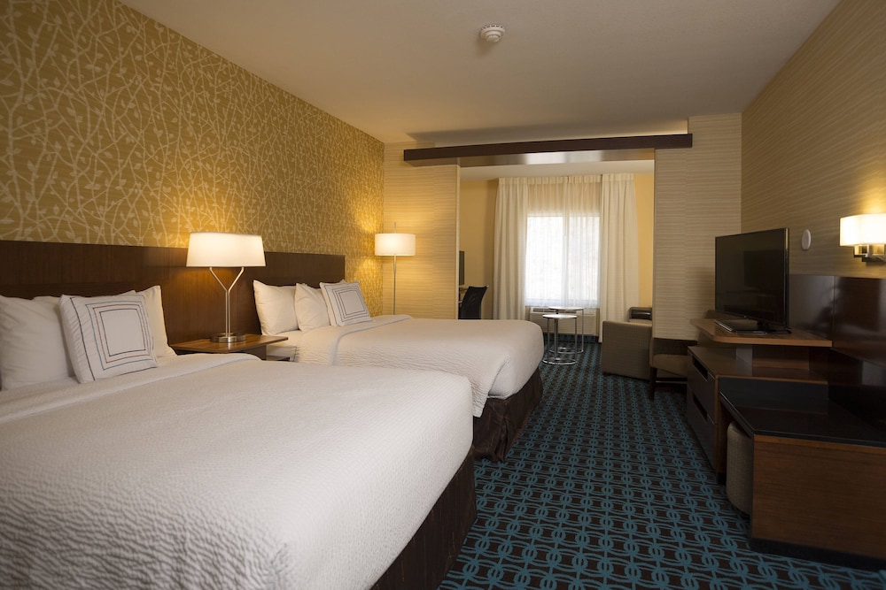 Suite, Multiple Beds