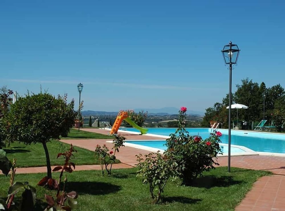 Standard Apartment, 1 Bedroom, Hill View (Bilo) photo 3