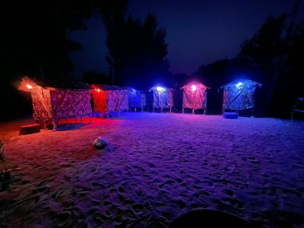 Classic Tent, City View photo 2