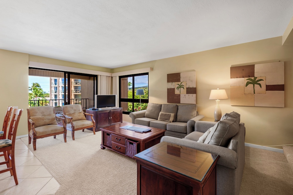 Condo (1 Bedroom)