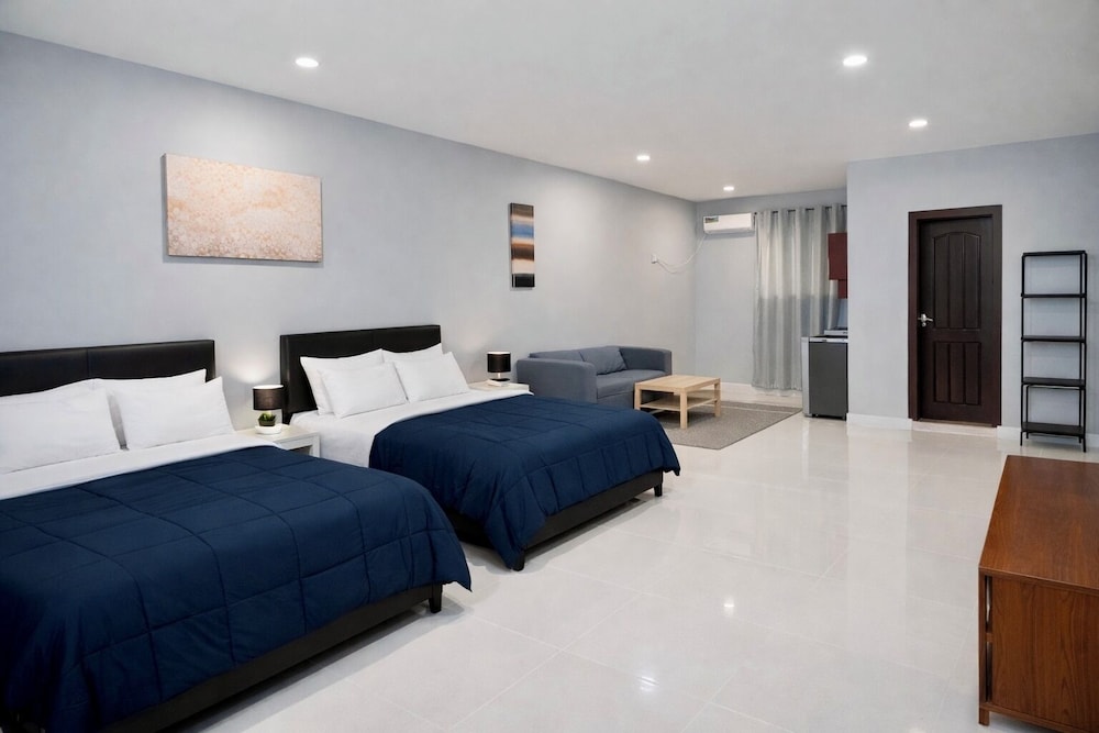 Deluxe Room, 2 Queen Beds, Garden View