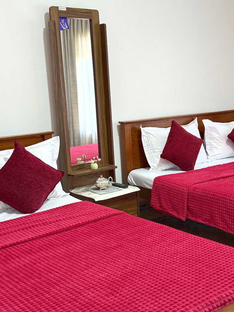 Superior Room, Multiple Beds, Private Bathroom, Mountain View