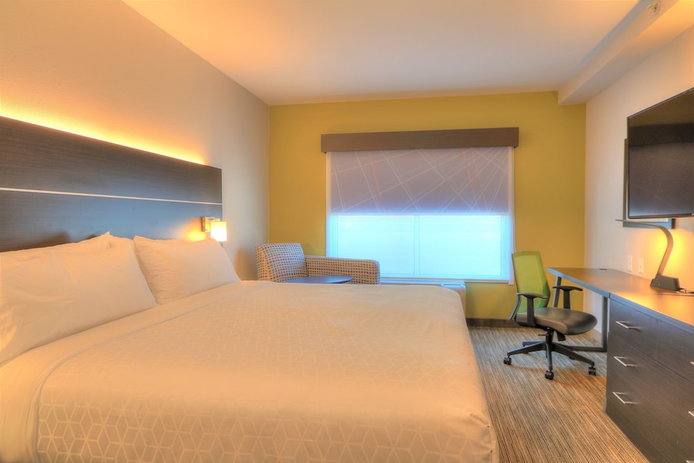 Suite, 1 King Bed (Additional Living Area) - Photo 6