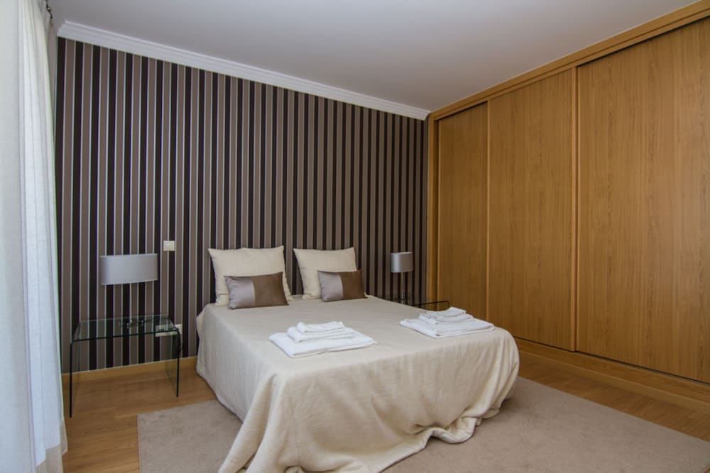 Villa, 2 Bedrooms, Balcony