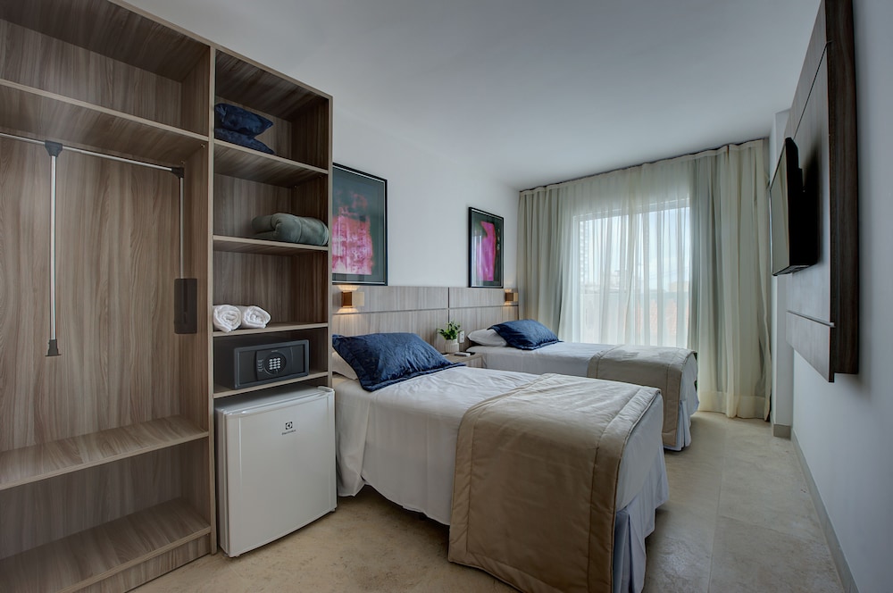 Deluxe Double or Twin Room, Sea View - Photo 1
