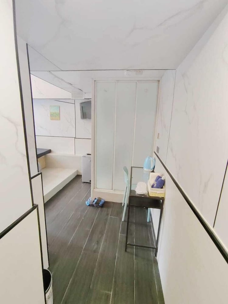 Family Triple Room - Photo 10