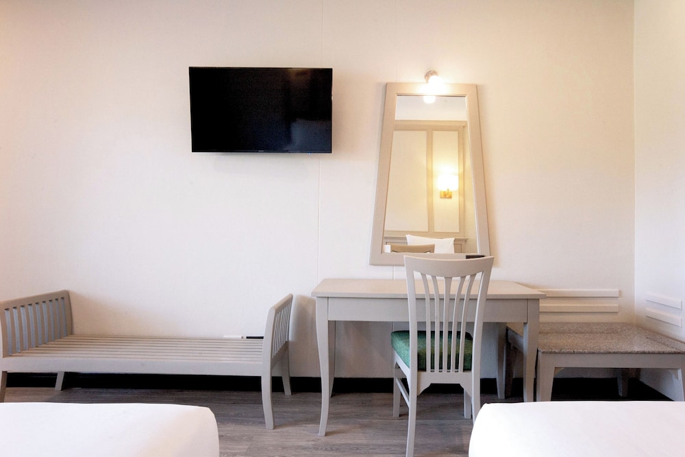 Deluxe Sea View - King - Photo 3