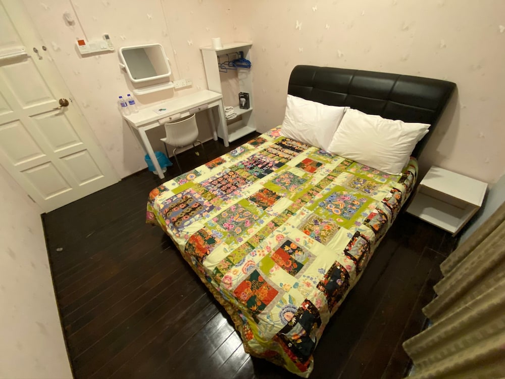 Economy Double Room 207 photo 1