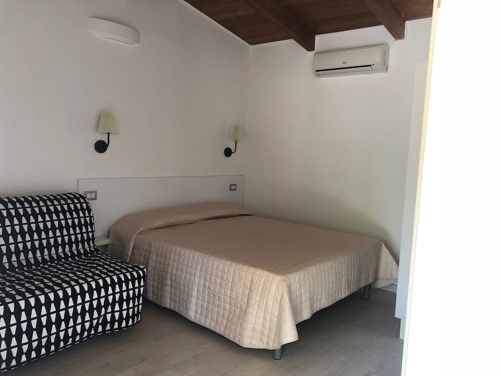 Family Quadruple Room, Non Smoking, Garden Area