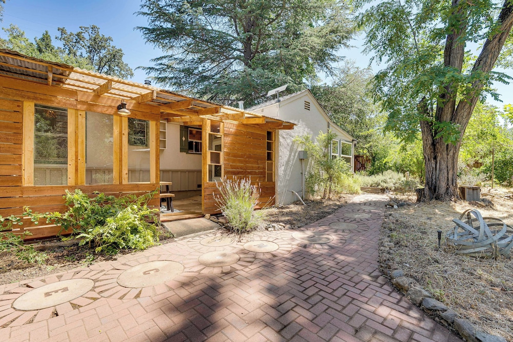 Cottage (1 Bedroom) photo 2