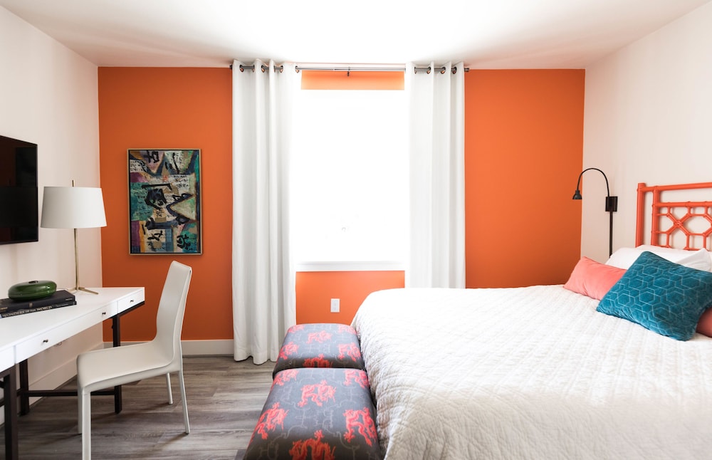 Exclusive Studio, 1 Queen Bed (Beijing) photo 3