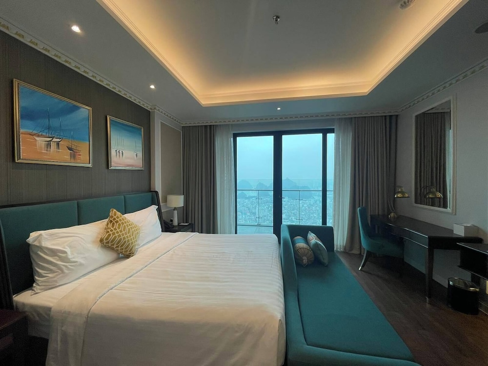 Club Room, Bay View - Photo 8