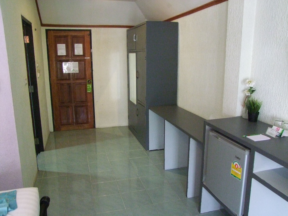 King Room, (City View) photo 3