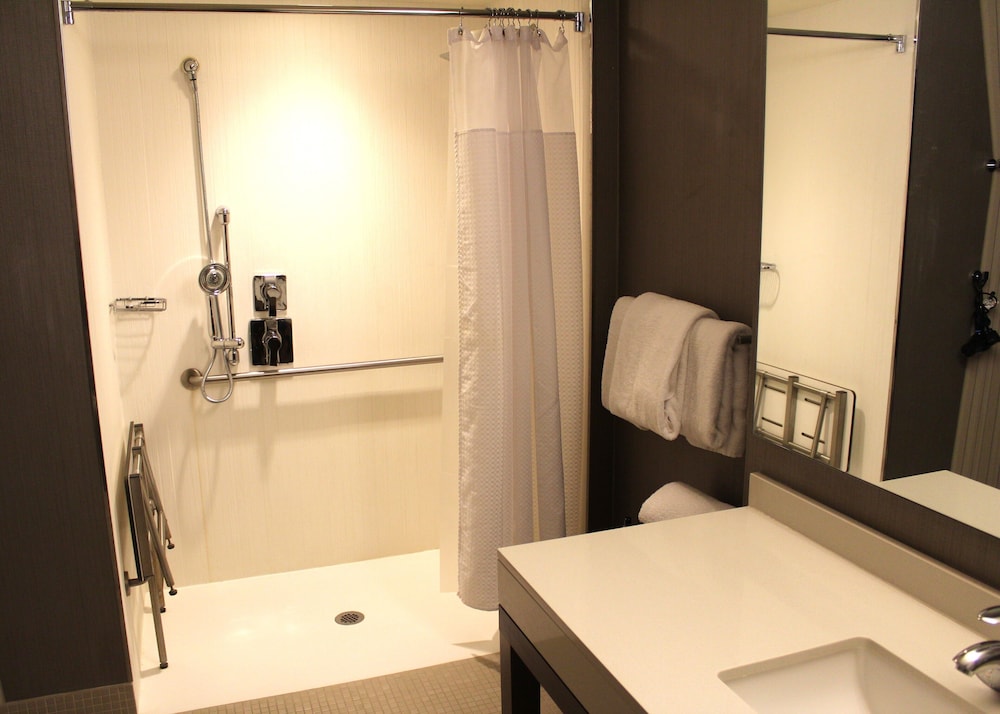 Courtyard by Marriott Muncie at Horizon Convention Center, Foto 3