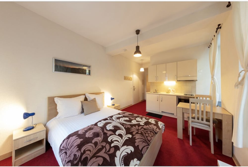 Apartment, 2 Bedrooms (4 People)