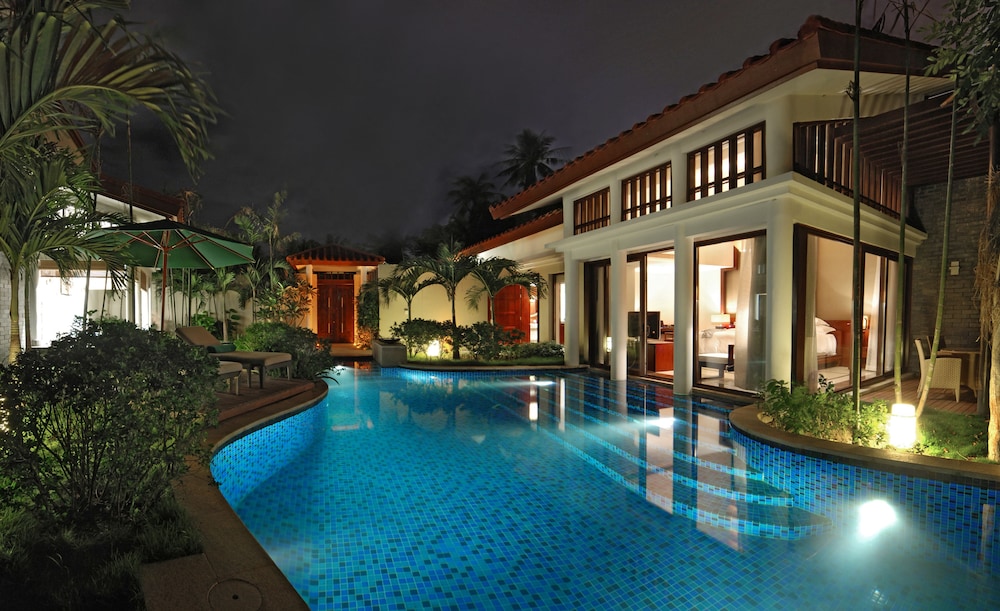 Lagoon Pool Villa - Photo 1