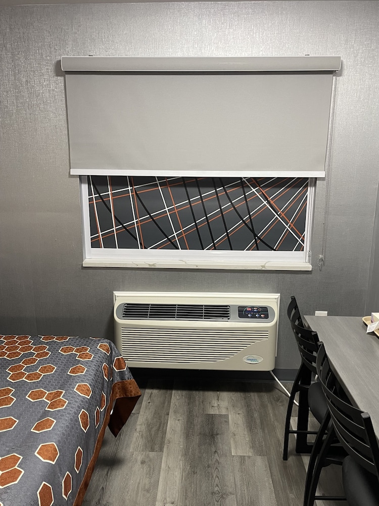 Basic Single Room photo 1