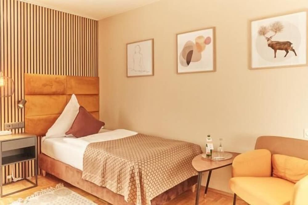 Superior Double Room - Photo 7