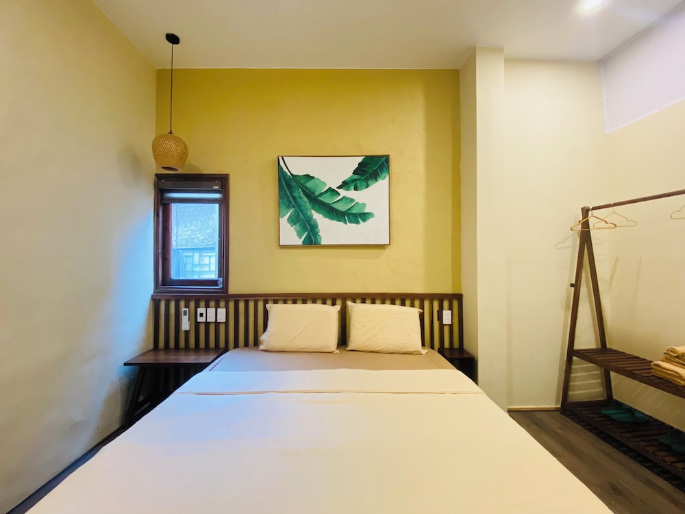 Traditional Double Room, 1 King Bed, Garden View photo 3
