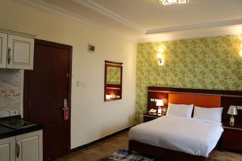 Deluxe Studio, City View