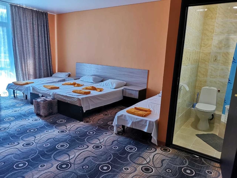 Quadruple Room photo 1