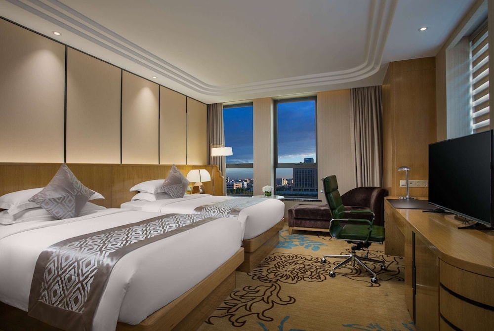 Superior Room, 2 Twin Beds, Smoking photo 1