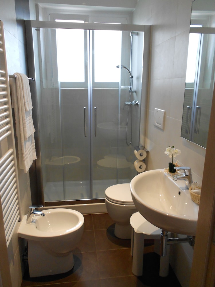 Triple Room, Balcony photo 2