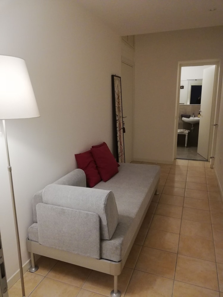 Family Room photo 2