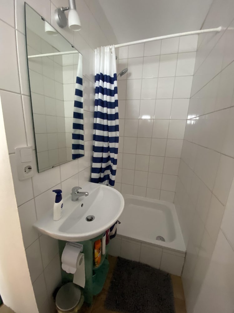 Deluxe Double Room, Private Bathroom - Photo 13