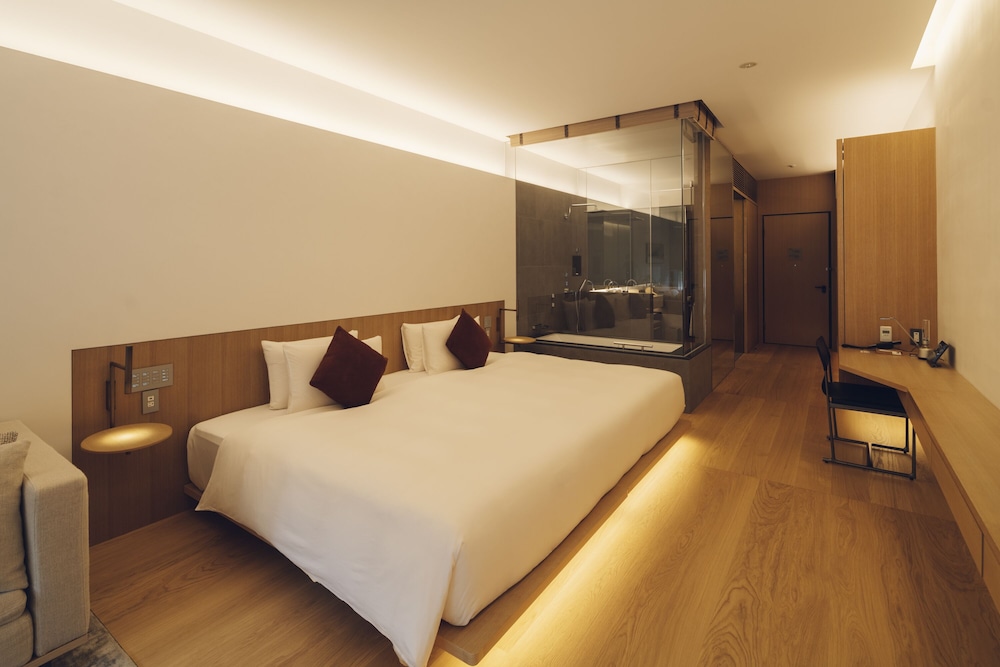 Double Room, Balcony, Mountain View