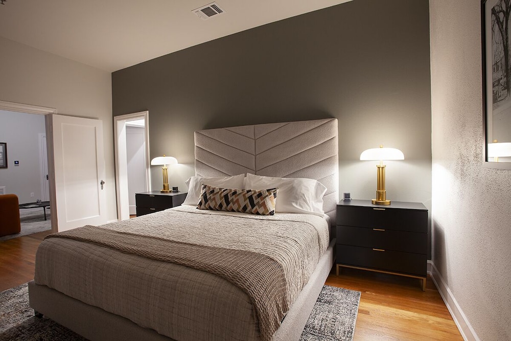 Deluxe Suite photo 1