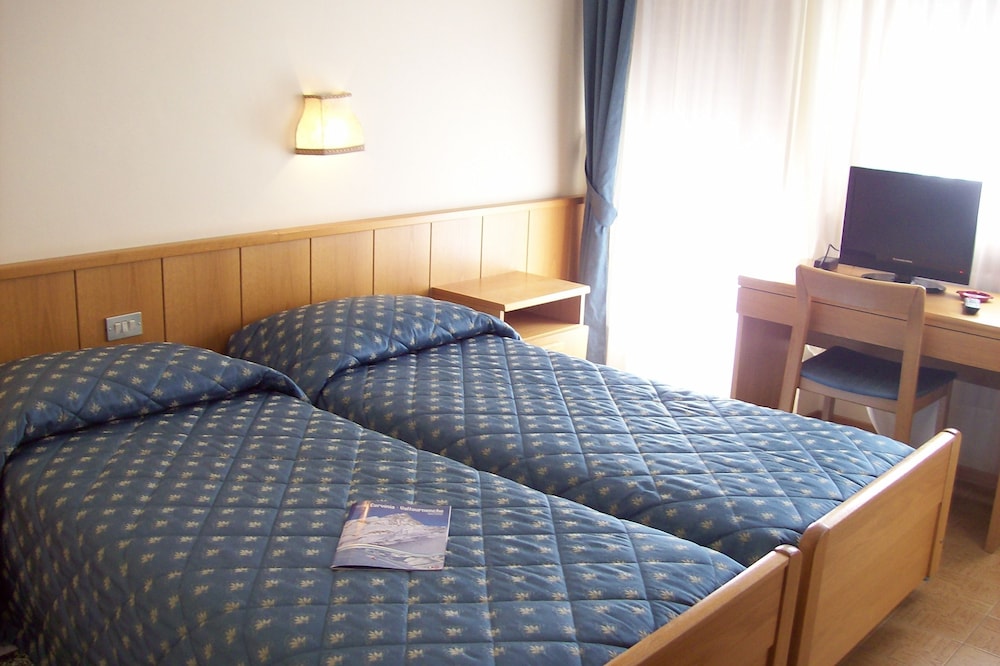 Double or Twin Room, Balcony photo 1
