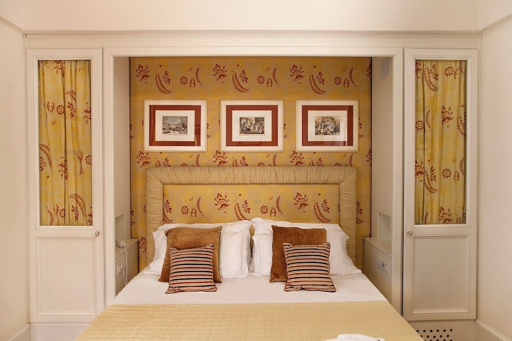 Superior Double Room - Photo 2