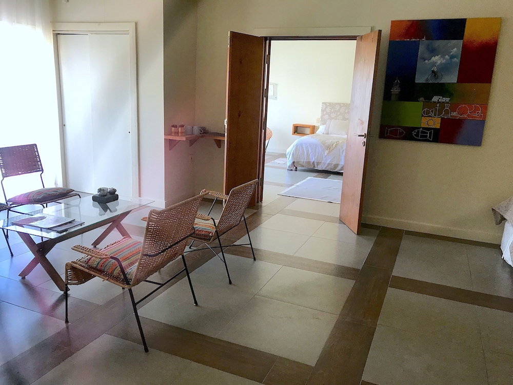 Apartment, 2 Bedrooms, 2 Bathrooms, Pool View photo 3