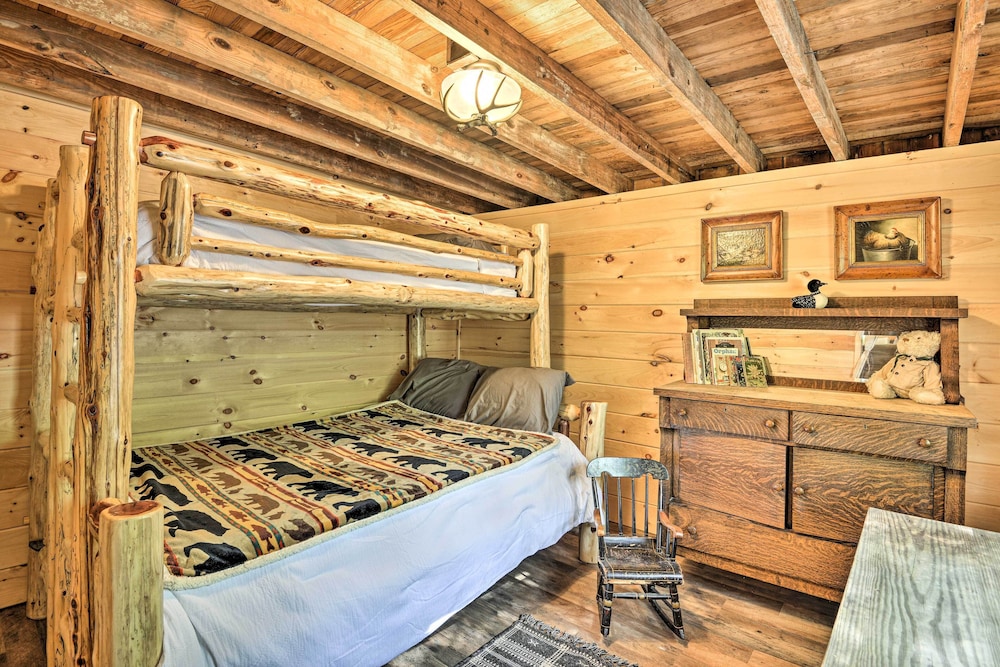 House (4 Bedrooms) photo 2
